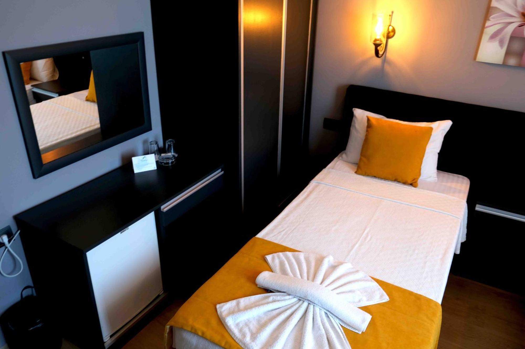 Yasemin Hotel Fethiye Zewnętrze zdjęcie