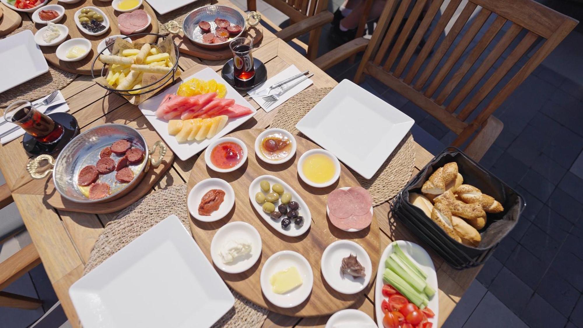 Yasemin Hotel Fethiye Zewnętrze zdjęcie